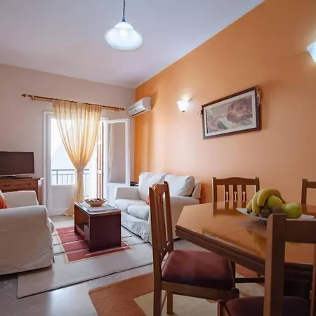 Anthia Sunny In Appartement *