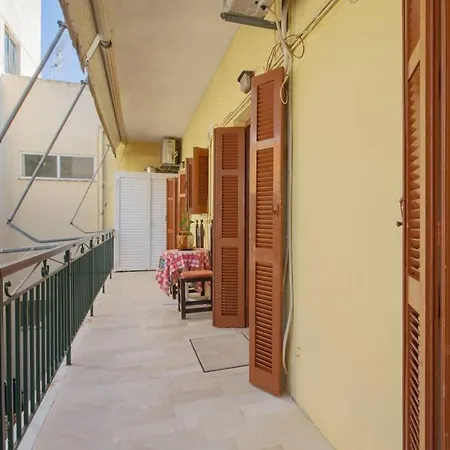 Apartmán Anthia Sunny In *